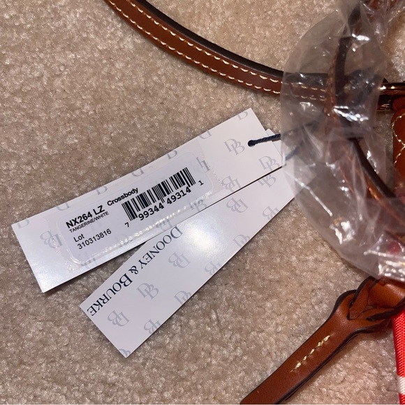 NWT Dooney & Bourke Crossbody - Tangerine/White - Picture 3 of 5